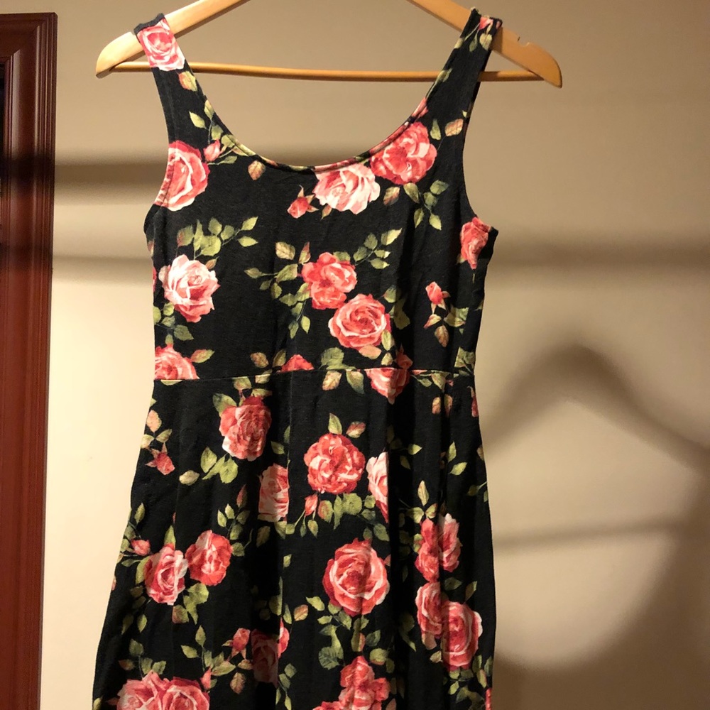 Floral Dress 🌸